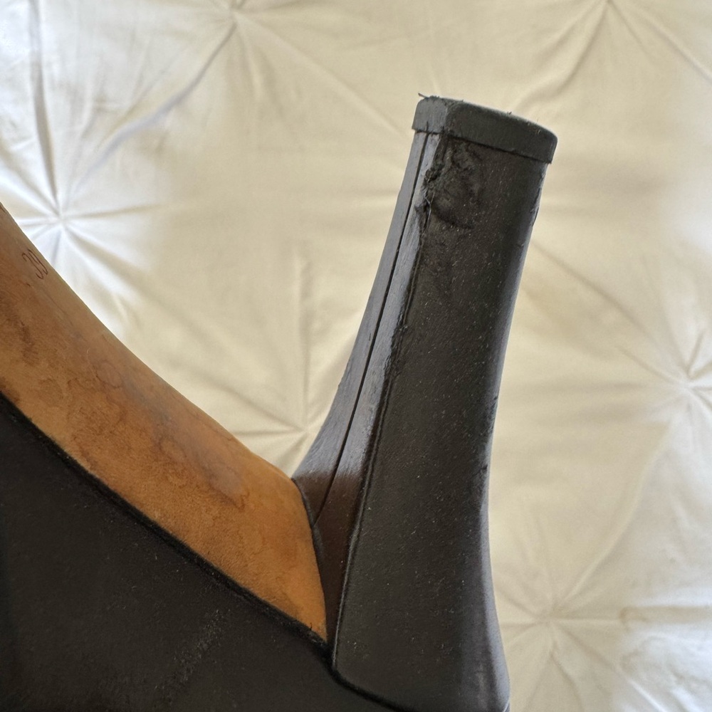 Gucci Boots - Picture 3 of 5